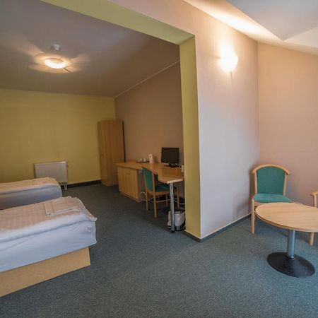 Teledom Hotel Košice Esterno foto
