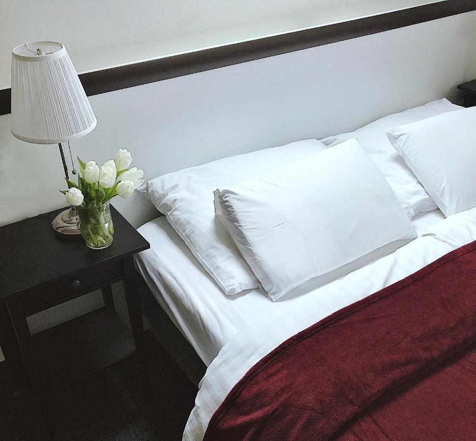 Teledom Hotel Košice Esterno foto