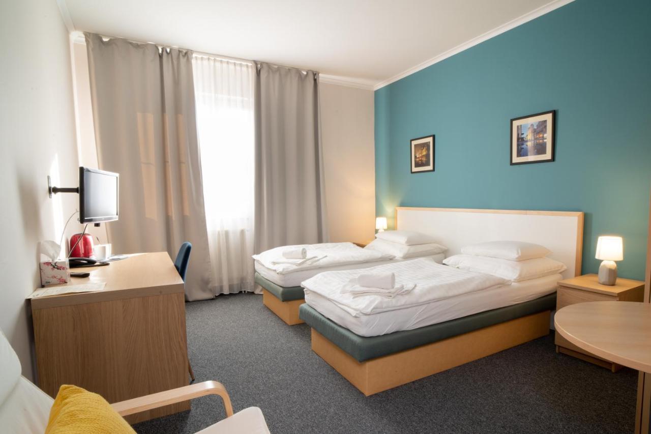 Teledom Hotel Košice Esterno foto