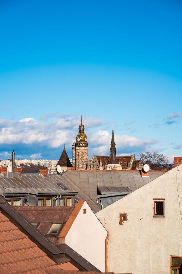 Teledom Hotel Košice Esterno foto