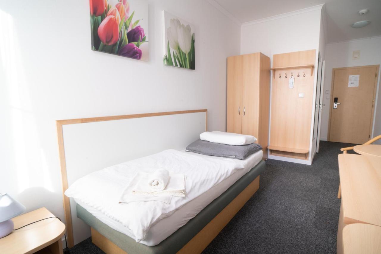 Teledom Hotel Košice Esterno foto